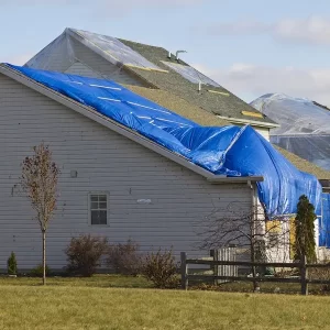 tornado-winddamage-439450111_w600h600fitcropfp-x0.6